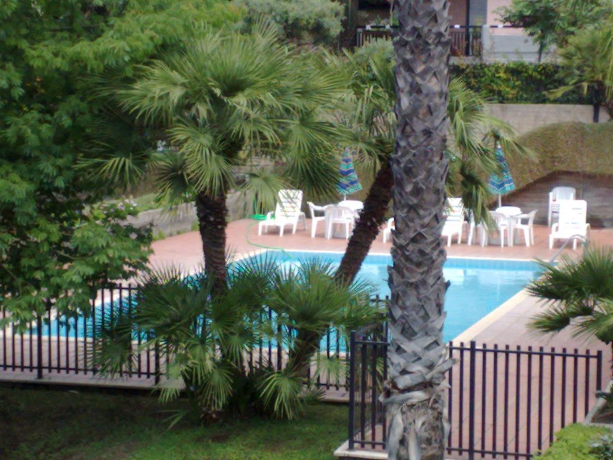 Bed and Breakfast Porto Ulisse Катанія Екстер'єр фото